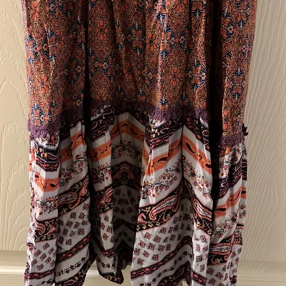 Cute Paisley Sundress - Picture 4 of 4